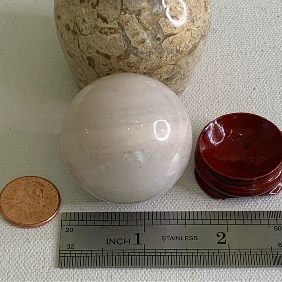 White & Pink Agate Sphere Crystal Ball Healing Polished W Stand Meditation 1.5" - Picture 6 of 7